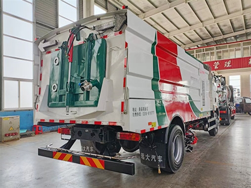 純電動(dòng)洗掃車